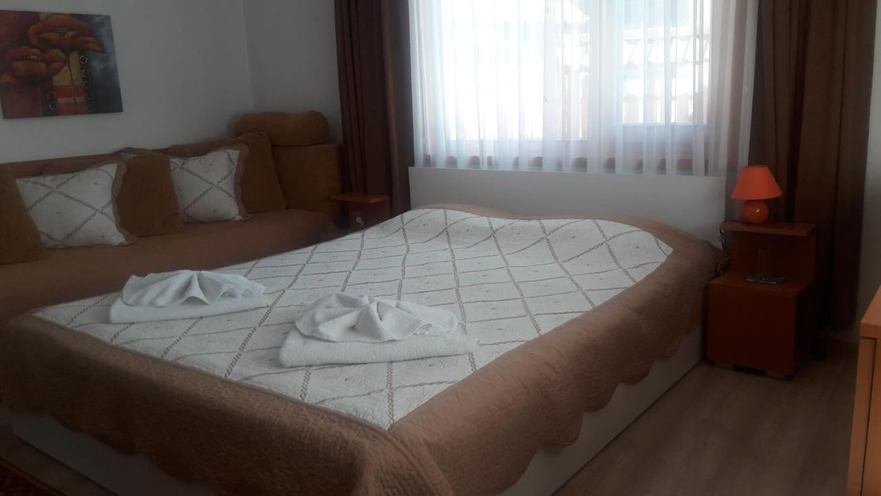 Guest House Stoletnika Yagodina Buitenkant foto